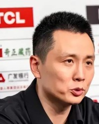 开云体育直播-上海为何不敌广厦？卢伟发声直戳要害，避谈裁判，王博就不客气了