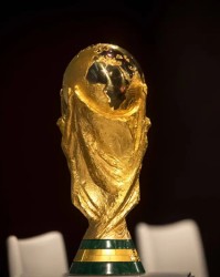 开云APP下载-FIFA遭28亿人打脸！降价一半求央视买版权，却连中文都不给？|世界杯|印度|美加墨世界杯|国际足联|揭幕战_新浪体育_新浪新闻